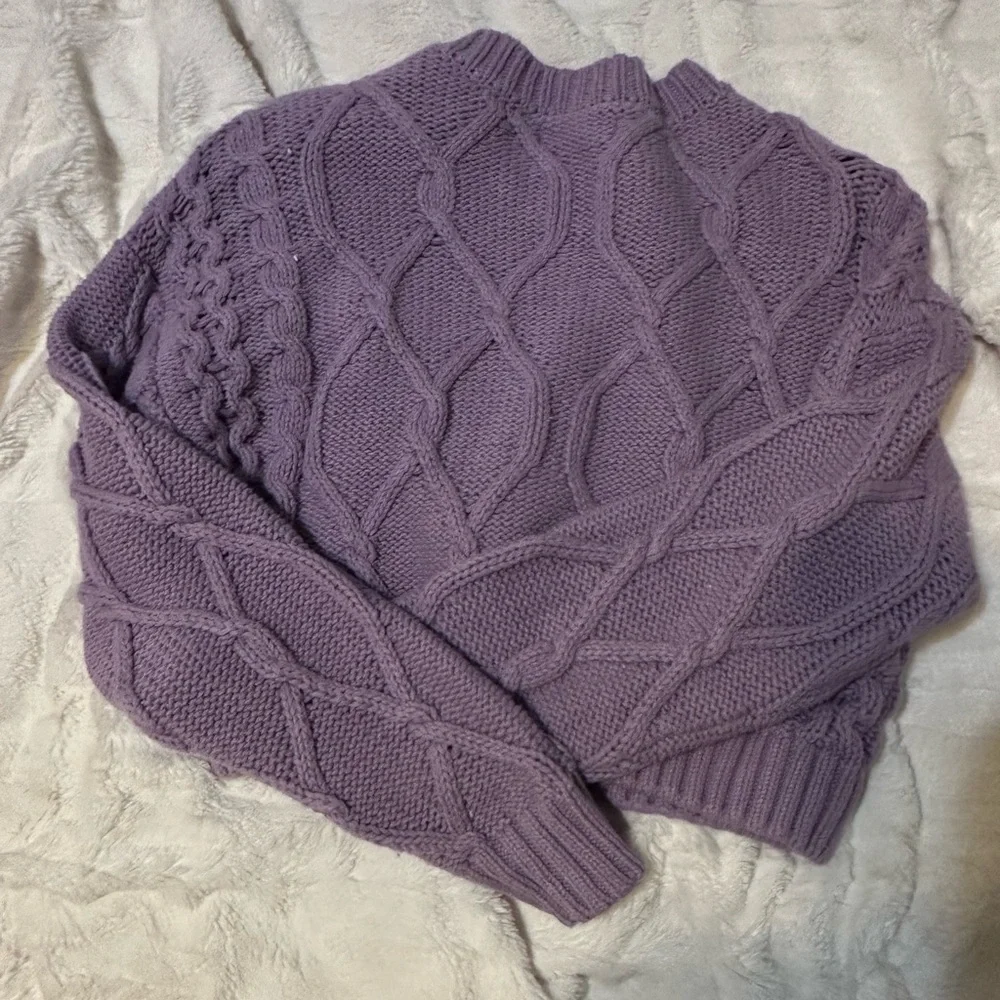 Aéropostale purple cable-knit pullover‎ sweater women's XS crew neck